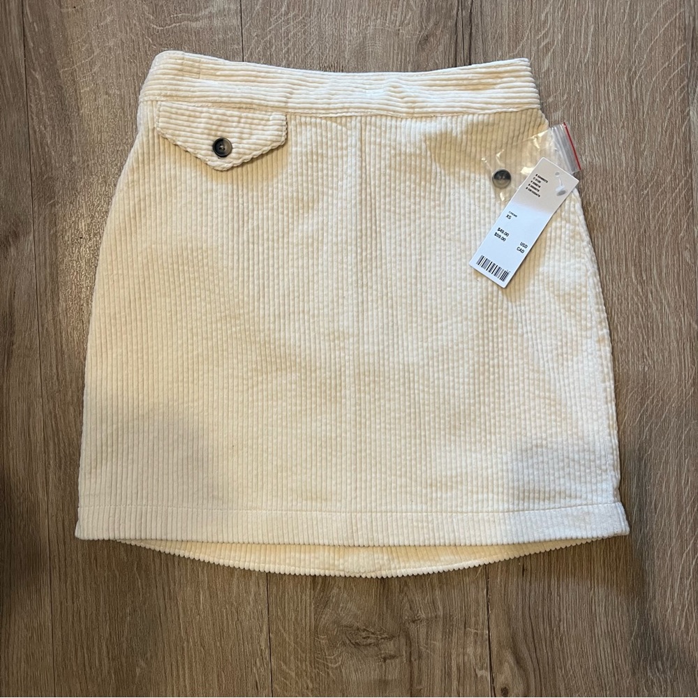 Urban Outfitters Cream mini skirt NWT
